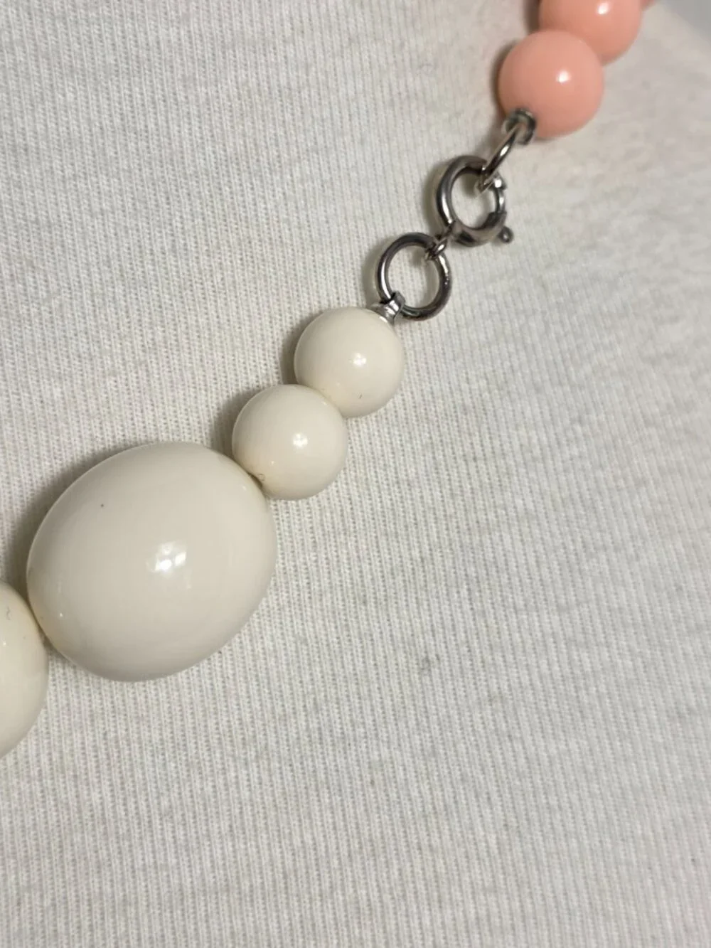 Chunky Bubblegum Bead Necklace Large Graduated Pink & Ivory Beads